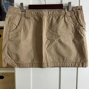 Old navy khaki color mini skirt 10